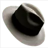 Ein weiß-schwarzer Fedora-Hut auf weißem Hintergrund.
